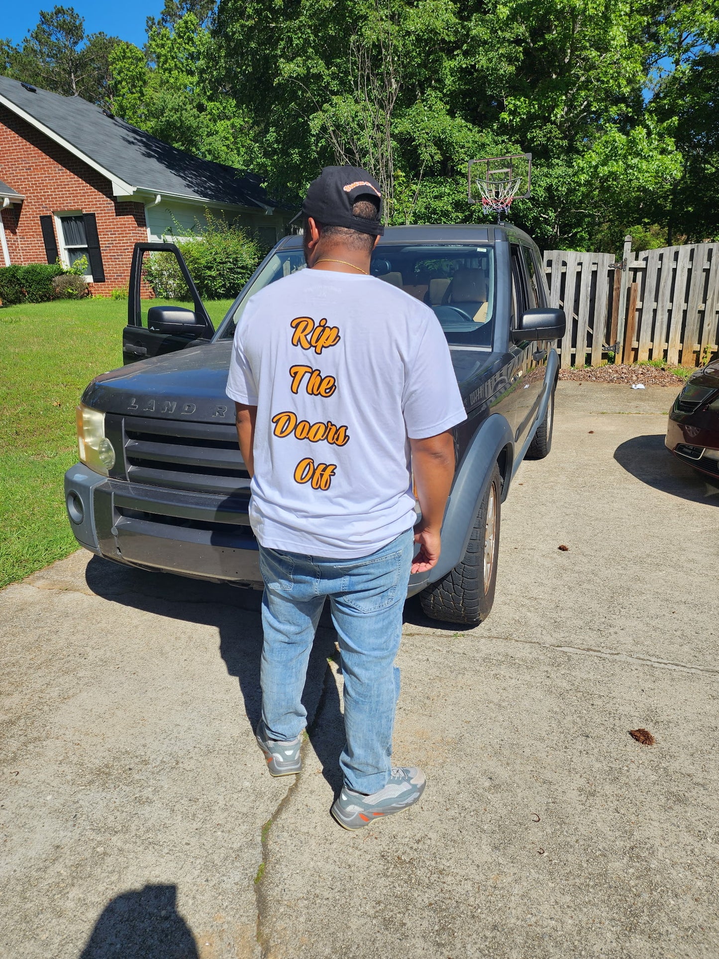 White Shirt – “Pure Strength, Unhinged”